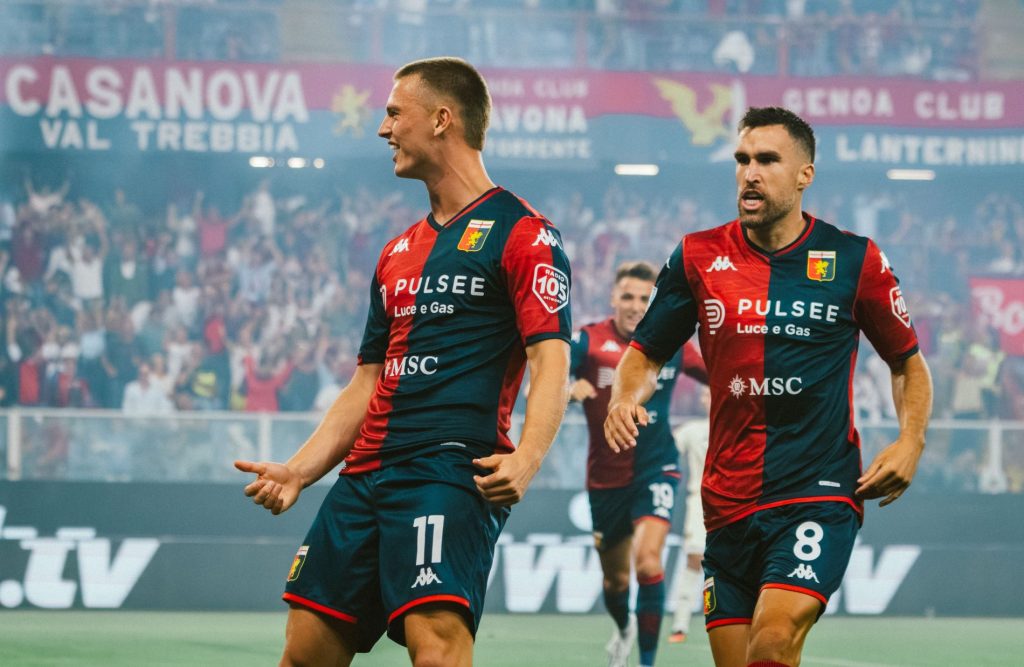Albert Gudmundsson, attaccante del Genoa