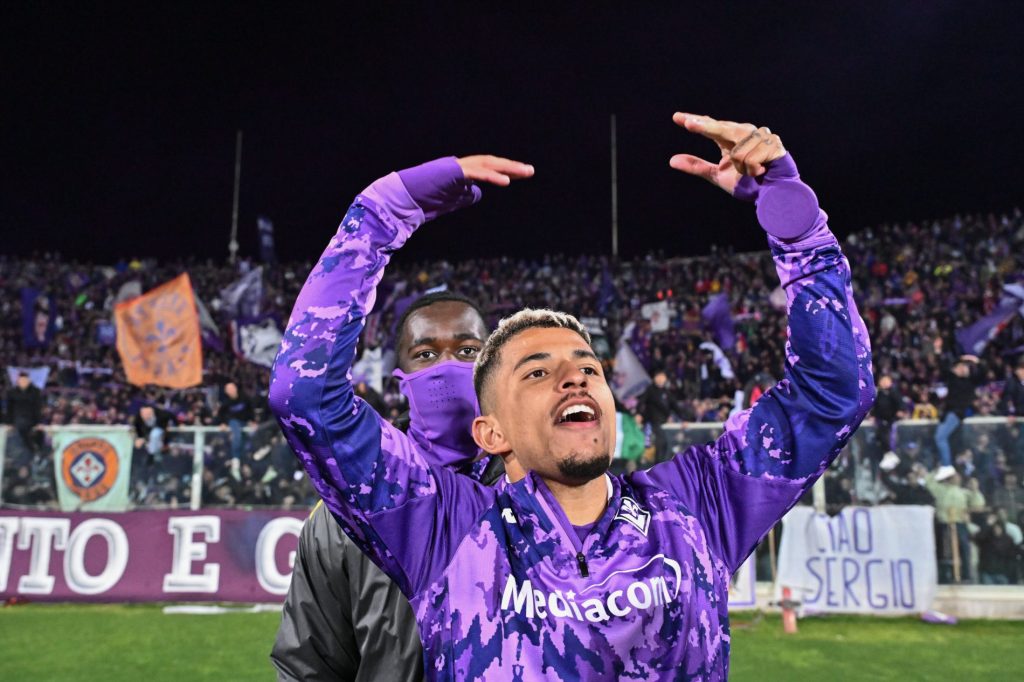 Dodô, difensore della Fiorentina