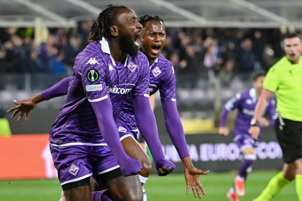 M,'Bala Nzola, attaccante della Fiorentina