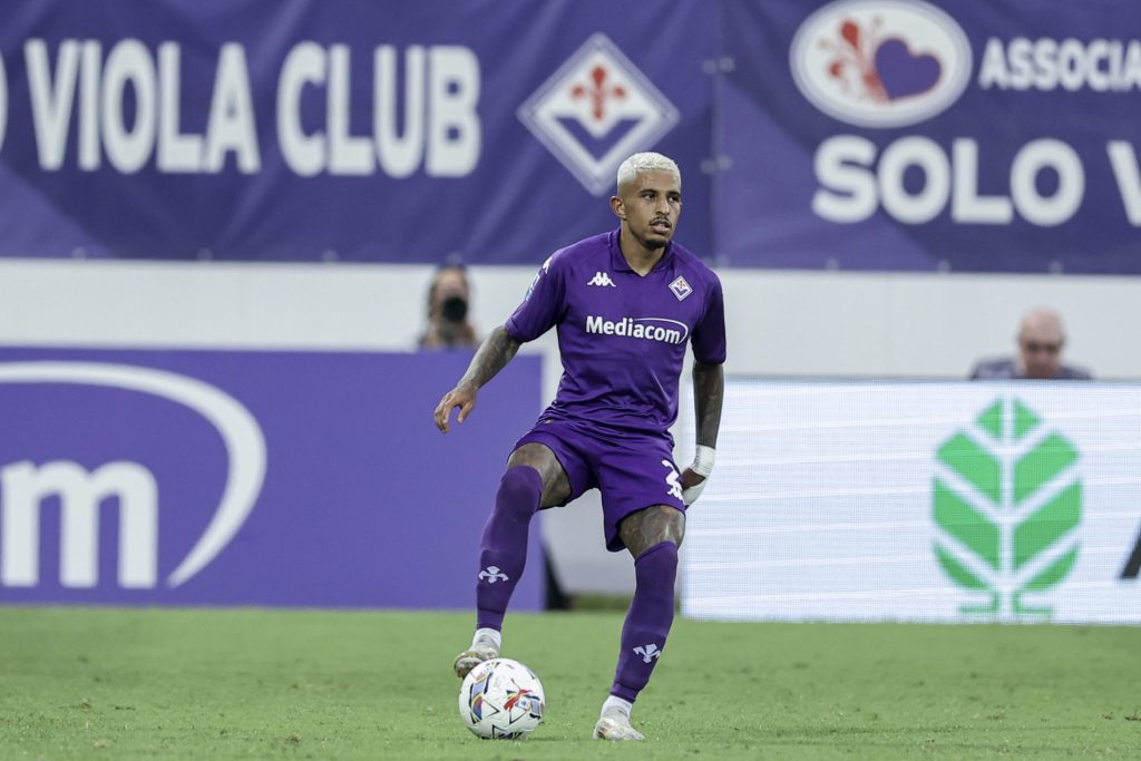 Dodô, difensore della Fiorentina