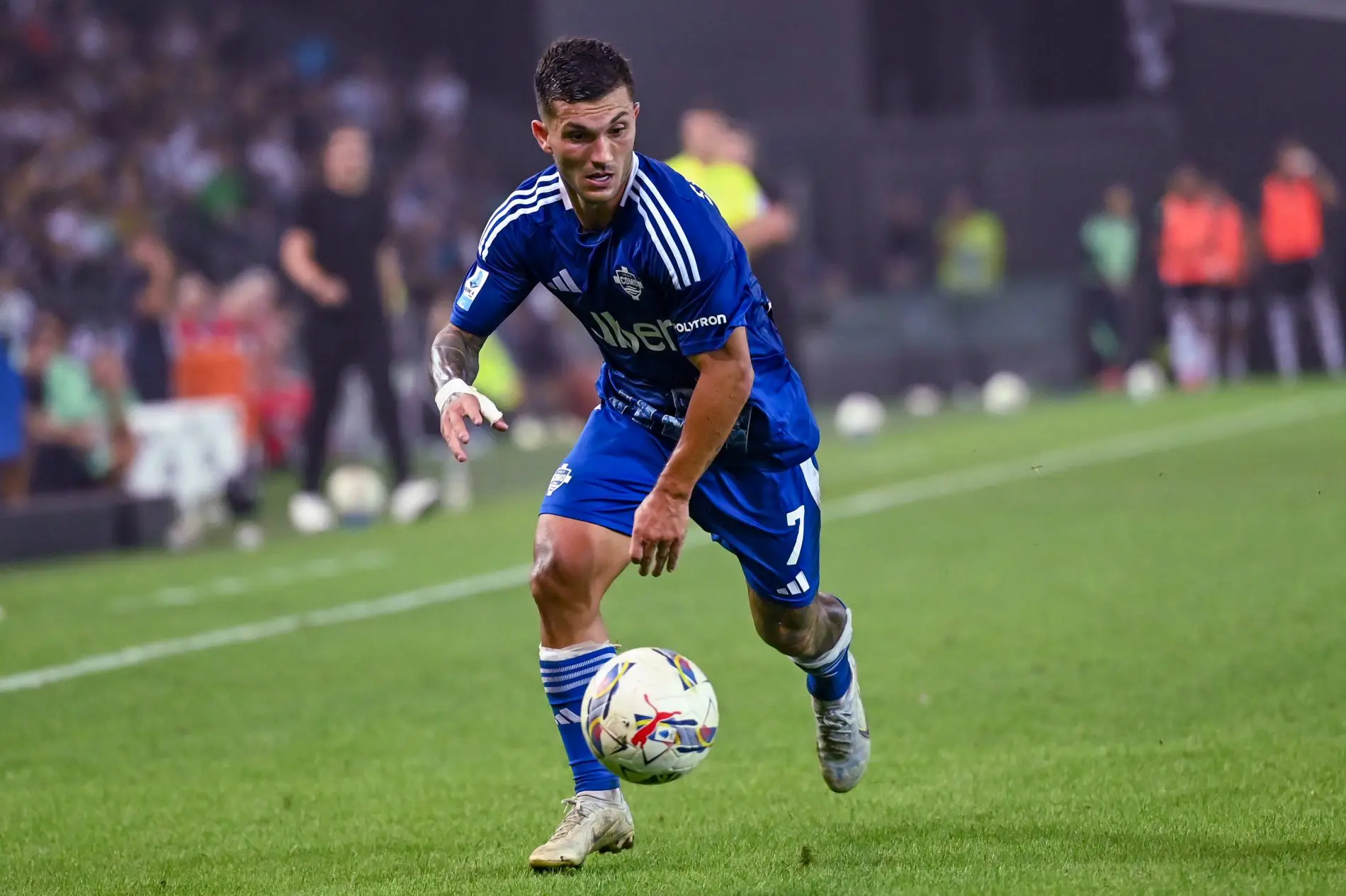 Gabriel Strefezza, centrocampista del Como