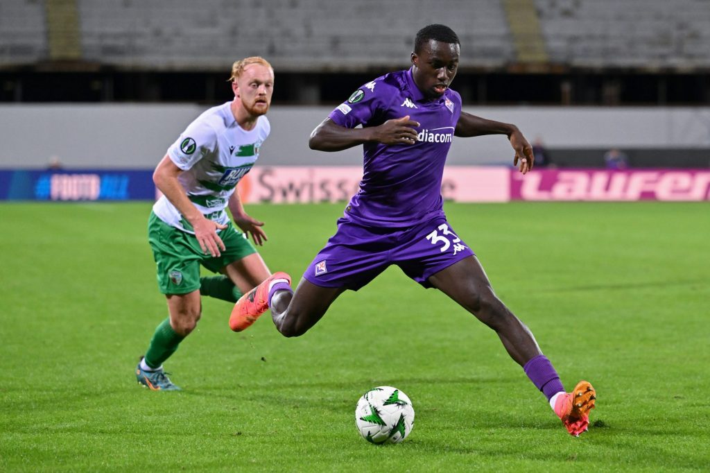 Michael Kayode, difensore della Fiorentina