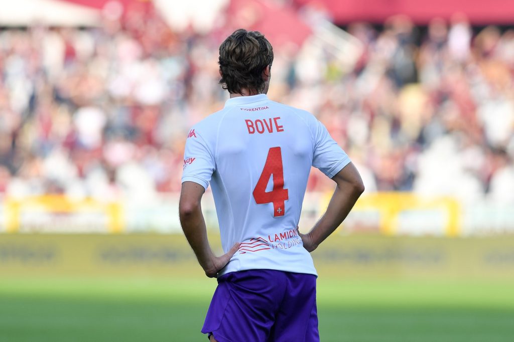 Edoardo Bove, centrocampista della Fiorentina