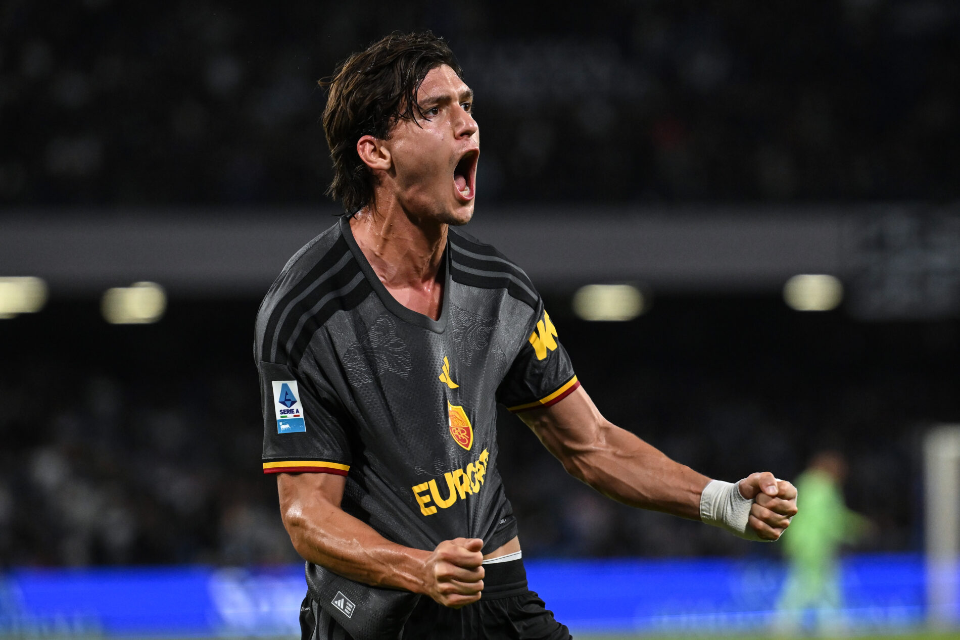 Napoli-Roma show: al Maradona finisce 3-3. Doppiette di McTominay e Balerdi 